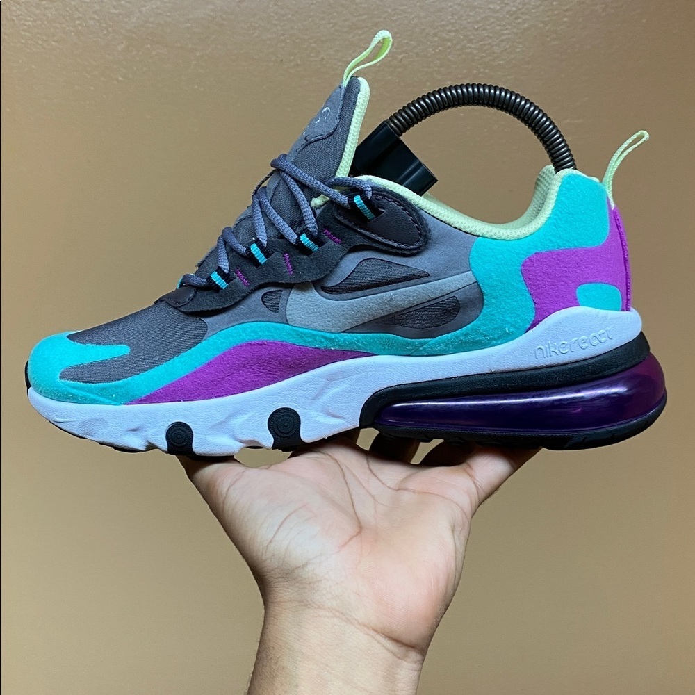 Nike Air Max 270 React Women’s Running Sneakers Gunsmoke Aurora SZ 8 BQ0103-007 - Picture 5 of 16